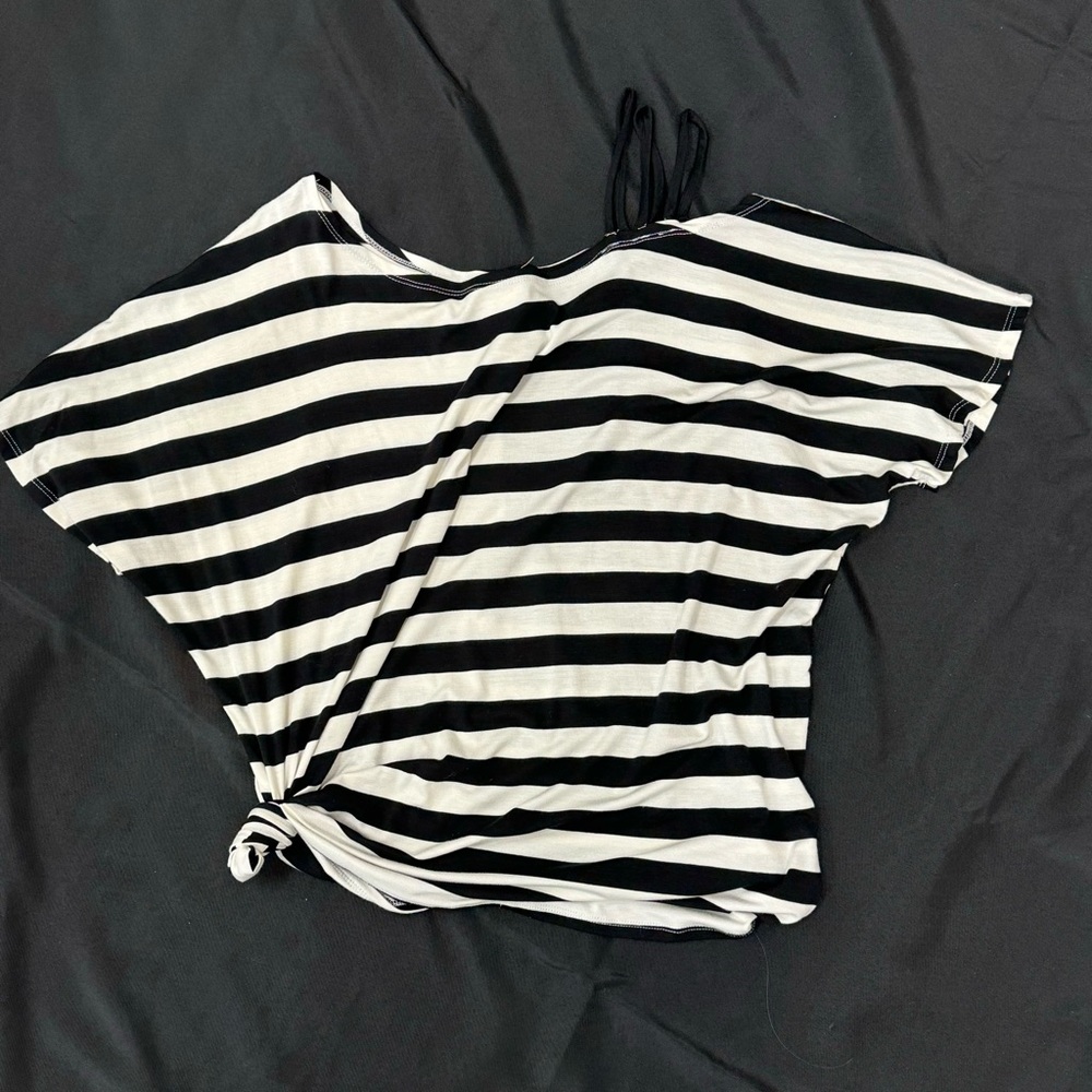 Black & White Striped Women's Tie-Hem Top